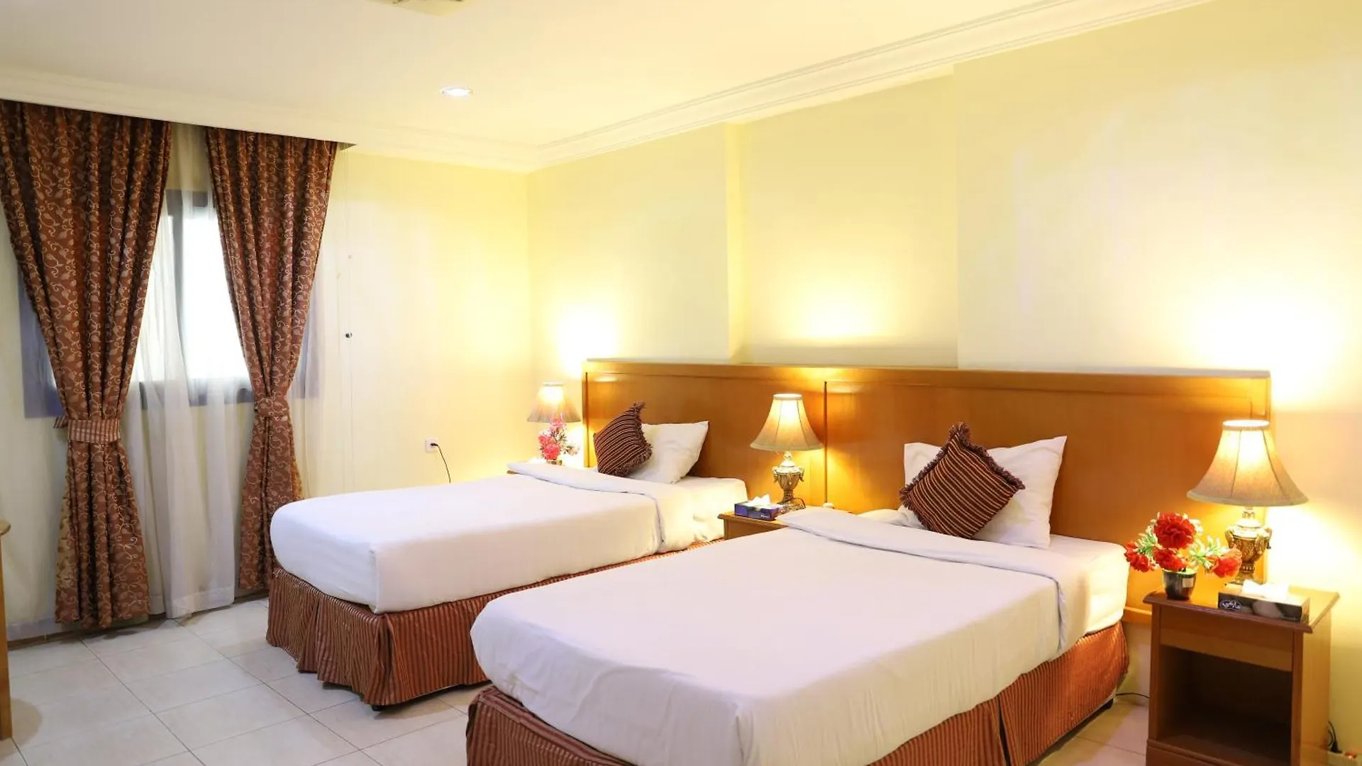 Uruq Althahab Almakiah Hotel Mekke